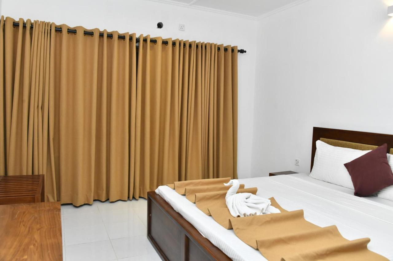 Urban Deck Bed & Breakfast Colombo Ngoại thất bức ảnh