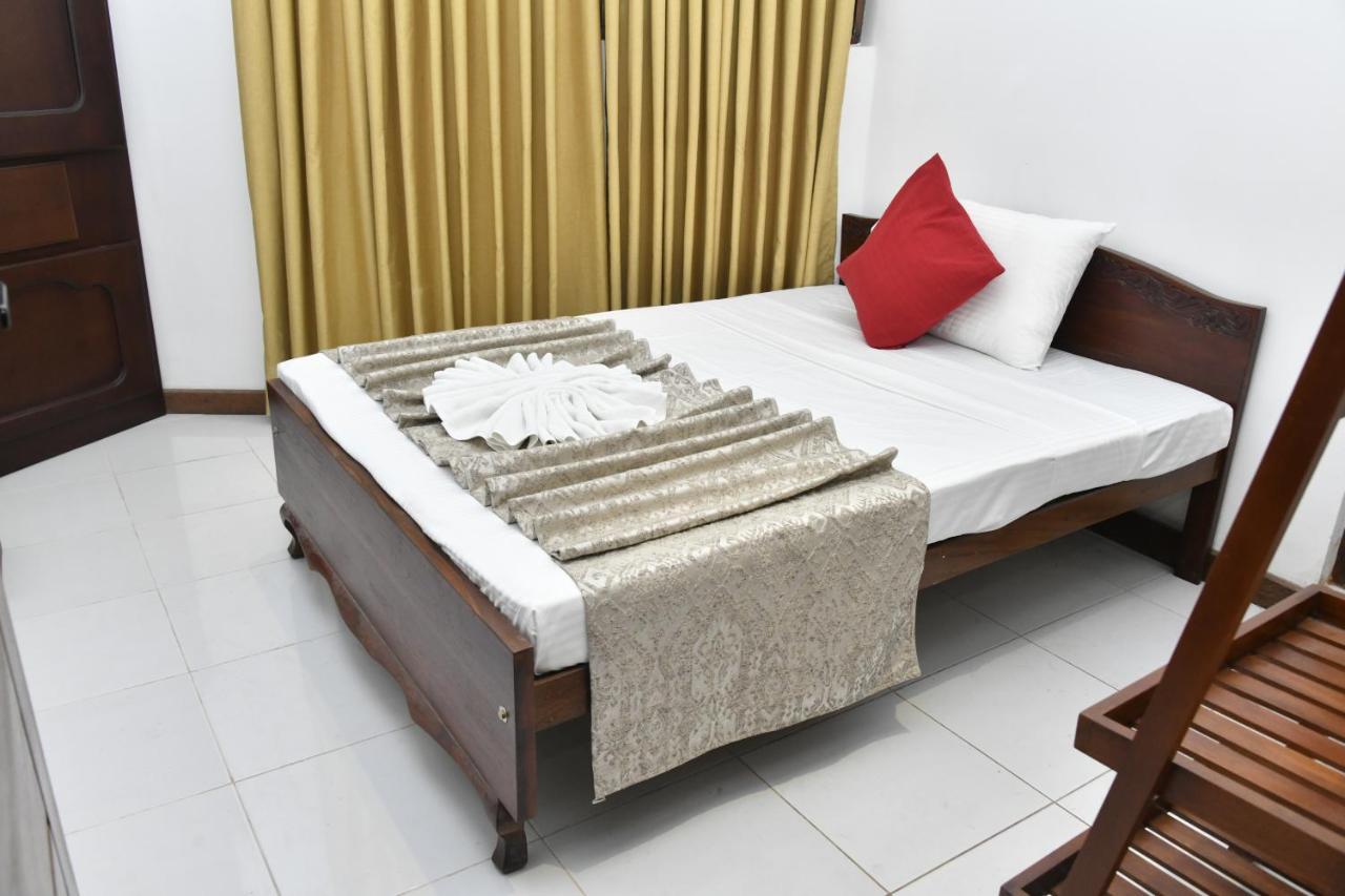 Urban Deck Bed & Breakfast Colombo Ngoại thất bức ảnh